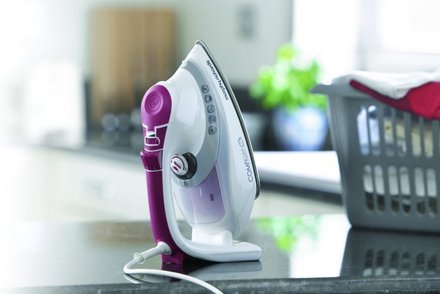Napařovací žehlička Morphy Richards TriZONE 40851 (4)