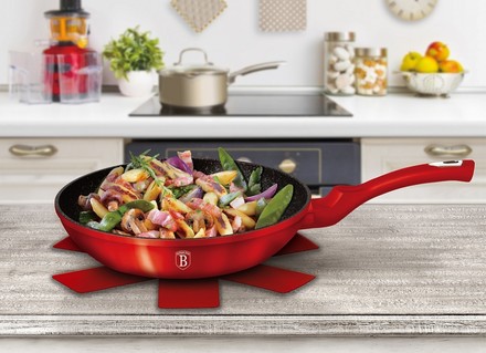 Pánev s mramorovým povrchem Berlingerhaus BH 1251 20 cm Burgundy Metallic Line (5)