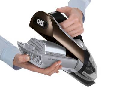 Tyčový vysavač Bosch BBH21622 Readyy'y (4)