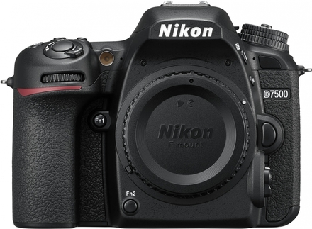 Digitální zrcadlovka Nikon D7500 body