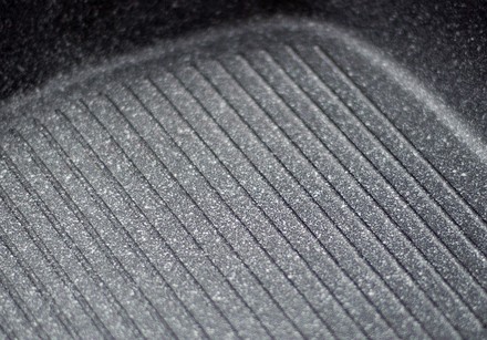 Pánev grilovací s mramorovým povrchem Berlingerhaus BH-1636 28 cm Black Rose Collection (2)