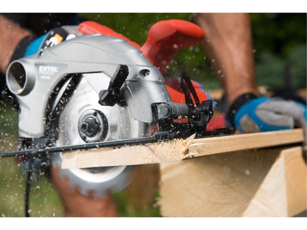 Kotoučová pila Extol Premium (8893005) 160mm, 1200W (4)