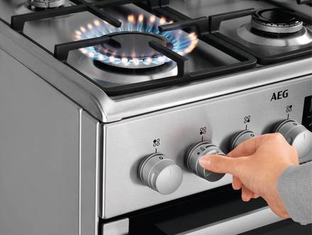 Kombinovaný sporák AEG CKB56400BX (6)