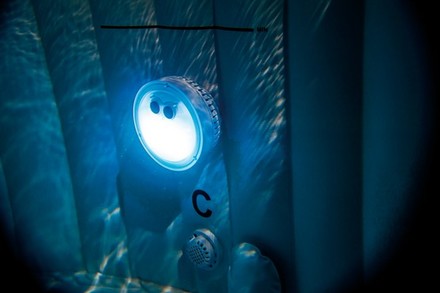 Osvětlení do bazénu Intex Osvětlení Spa (128503) (1)