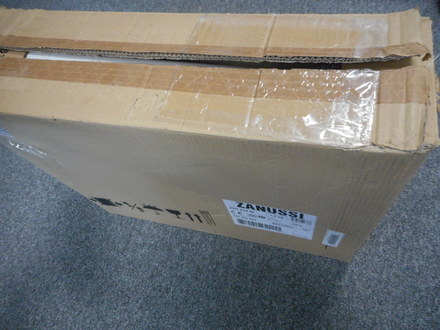 Klasický odsavač par Zanussi ZHT 610 W (BAZAR) (4)