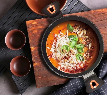 Kastrol s mramorovým povrchem Berlingerhaus BH-1931 28 cm Black Rose Collection (5)