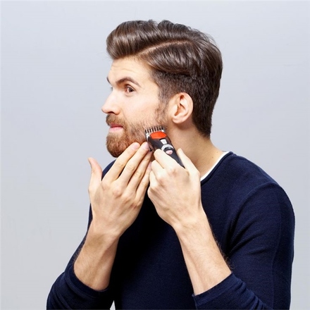 Zastřihovač vousů Imetec GK 808 CIRCUIT Ducati (19)