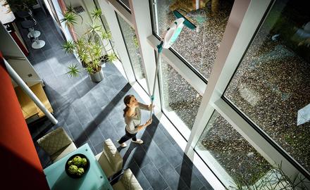 Čistitč oken Leifheit 51021 Vysavač na okna + čistič Parní čističe (13)