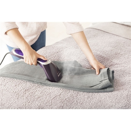 Parní napařovač oděvů Philips GC363/ 30 SteamGo (5)