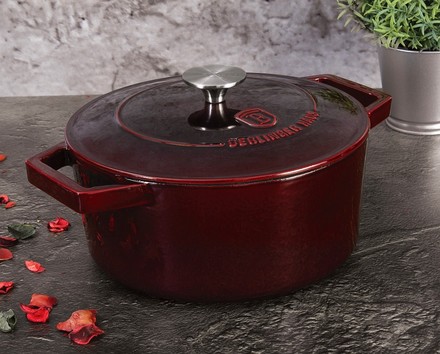 Pekáč Berlingerhaus BH-6497 litinový s poklicí 24 cm Burgundy Line (2)