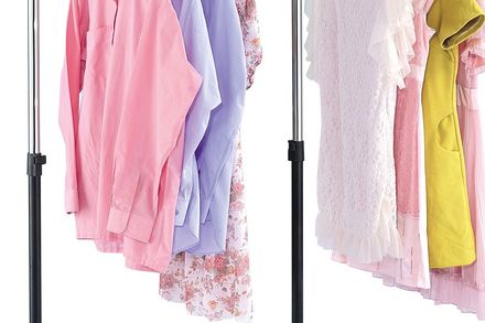 Stojan na šaty Autronic Teleskopický stojan na šaty, chrom / černá (ABD-1214 BK) (1)