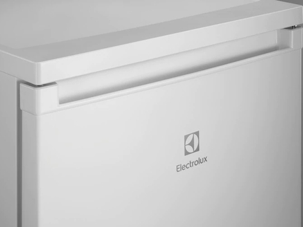Monoklimatická chladnička Electrolux LXB1AE13W0 (2)