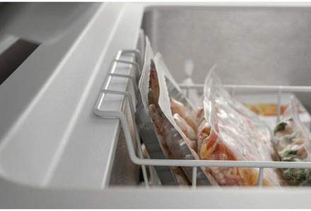 Truhlcový mrazák Whirlpool WHE31352 FO 2 (10)