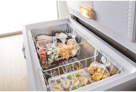 Truhlcový mrazák Whirlpool WHE31352 FO 2 (8)