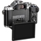 Kompaktní fotoaparát s vyměnitelným objektivem Olympus E-M10 Mark IV 1442 EZ kit silver/silver (10)