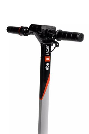 Elektrická koloběžka Aprilia eSR1 (9)