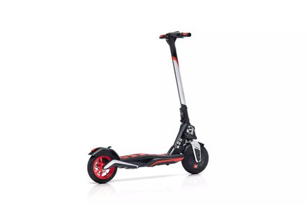 Elektrická koloběžka Aprilia eSR1 (3)