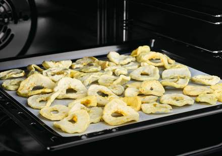 Sklokeramický sporák Electrolux LKR540200X (5)