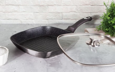 Pánev grilovací s mramorovým povrchem Berlingerhaus BH-6909 a poklicí 28 cm Carbon PRO Line (2)