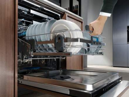 Vestavná myčka nádobí Electrolux KECA7305L (11)