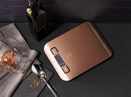 Kuchyňská váha Berlingerhaus BH-9424 Váha kuchyňská digitální 5 kg Rosegold Metallic Line (1)
