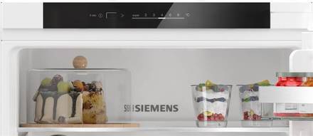 Vestavná kombinovaná chladnička Siemens KI86VVSE0 (1)