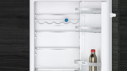 Vestavná kombinovaná chladnička Siemens KI86VVSE0 (3)