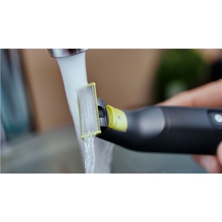 Zastřihovač vousů Philips OneBlade Pro QP6530/15 (5)
