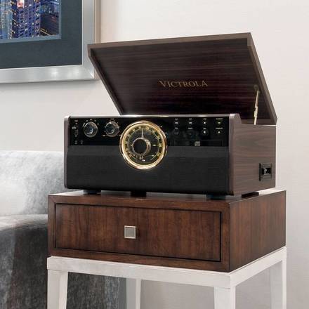 Gramofon Victrola VTA-270B hnědý (2)