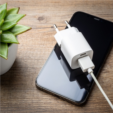 Nabíječka do sítě Fixed Mini s USB-C PD/ USB QC 3.0, 20W - bílá (4)