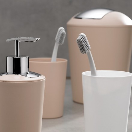 Kosmetický koš Kela KL-24555 s otočným víkem Marta 5 L plast nefrit zelená (7)