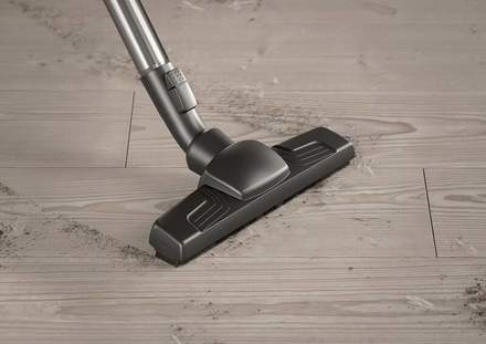 Podlahový sáčkový vysavač Electrolux EB61C4DB (7)