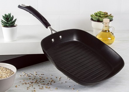 Pánev grilovací Berlingerhaus BH-6130 s poklicí 28 cm Black Professional Line (7)