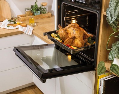 Samostatná vestavná trouba Gorenje BOS6737E06B (3)