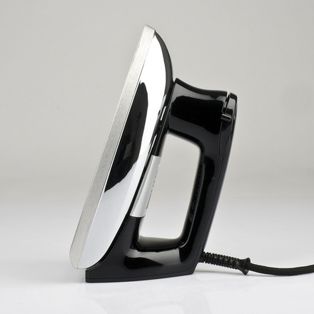 Napařovací žehlička Girmi ST9100 (1)