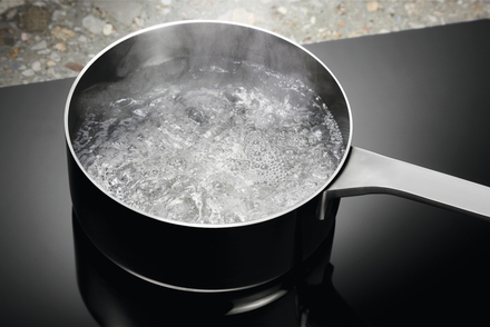 Indukční varná deska Electrolux LIB60420CK (4)