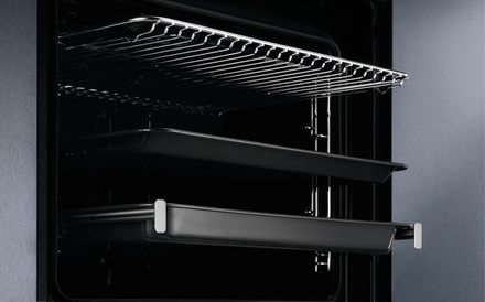 Samostaná vestaná parní trouba Electrolux KOEBP39WX (2)