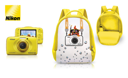 Kompaktní fotoaparát Nikon Coolpix S32 yellow backpack kit