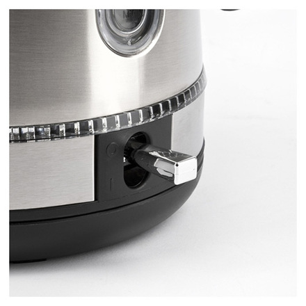 Rychlovarná konvice Girmi BL3300 (2)