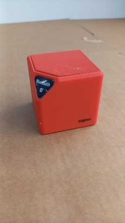 Bluetooth reproduktor Bigben BT14R červený (rozbaleno) (2)
