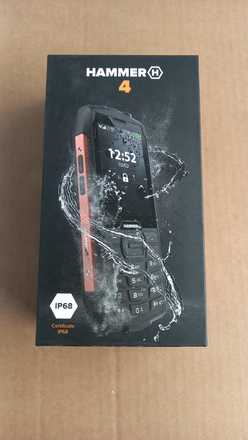 Mobilní telefon myPhone HAMMER 4 červená (rozbaleno) (1)