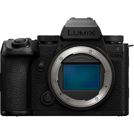 Kompaktní fotoaparát s vyměnitelým objektivem Panasonic Lumix DC-S5M2XE body