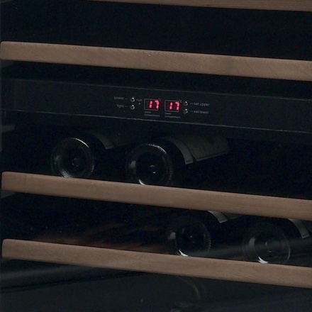 Chladicí skříň vhodná pro chlazení vína Vestfrost W 45 (2)