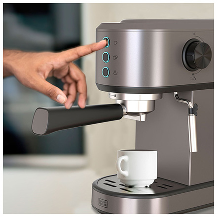 Pákové espresso Black&Decker BXCO1350E (1)