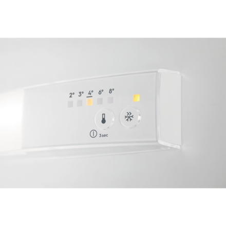 Vestavná jednodvéřová chladnička AEG OSF6I82EF (1)