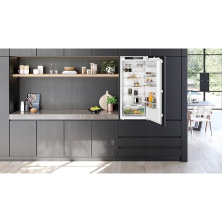 Vestavná monoklimatická chladnička Siemens KI41RADD1 (2)