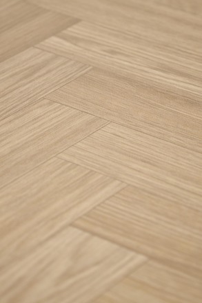 Moderní jídelní stůl Halmar BERTO deska - přírodní, noha - černá (2p=1szt) (2 Karton) (11)