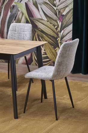 Moderní jídelní stůl Halmar GULIAN rozkládací, deska - dub wotan, nohy - černá (2p=1szt) (2 Karton) (15)