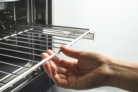 Samostatná vestavná trouba Haier HWO60SM2E9B (11)