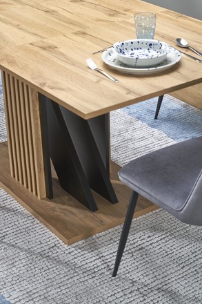 Moderní jídelní stůl Halmar FABIANO rozkládací 135-175/85 cm dub wotan/černá (1p=1szt) (1)